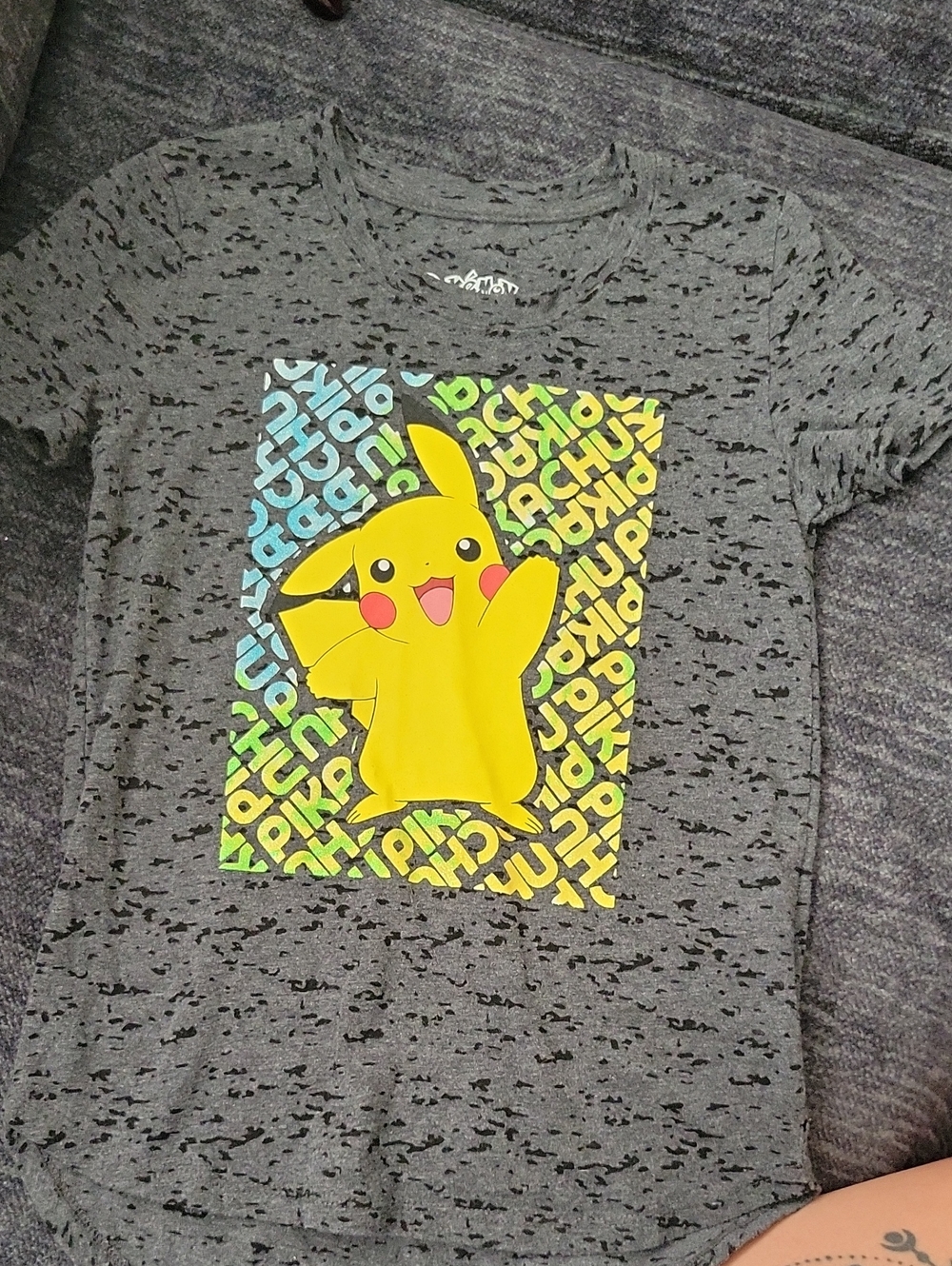 Pokémon Pikachu Graphic Tee - Gray Kids Shirt